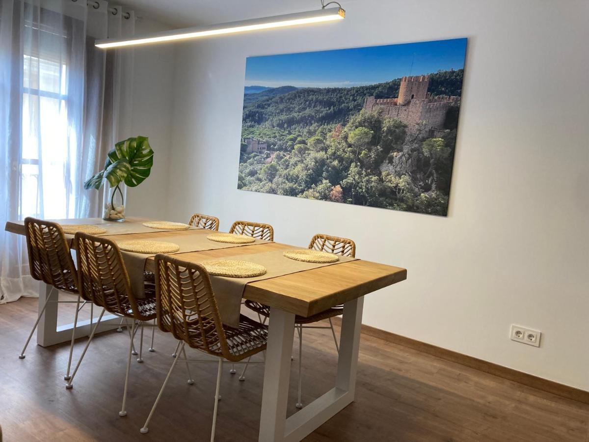 Apartamento Centrico, Climatizado Y Totalmente Equipado De 3 Habitaciones Para 6-7 Personas 산타콜로마데파르네스 외부 사진