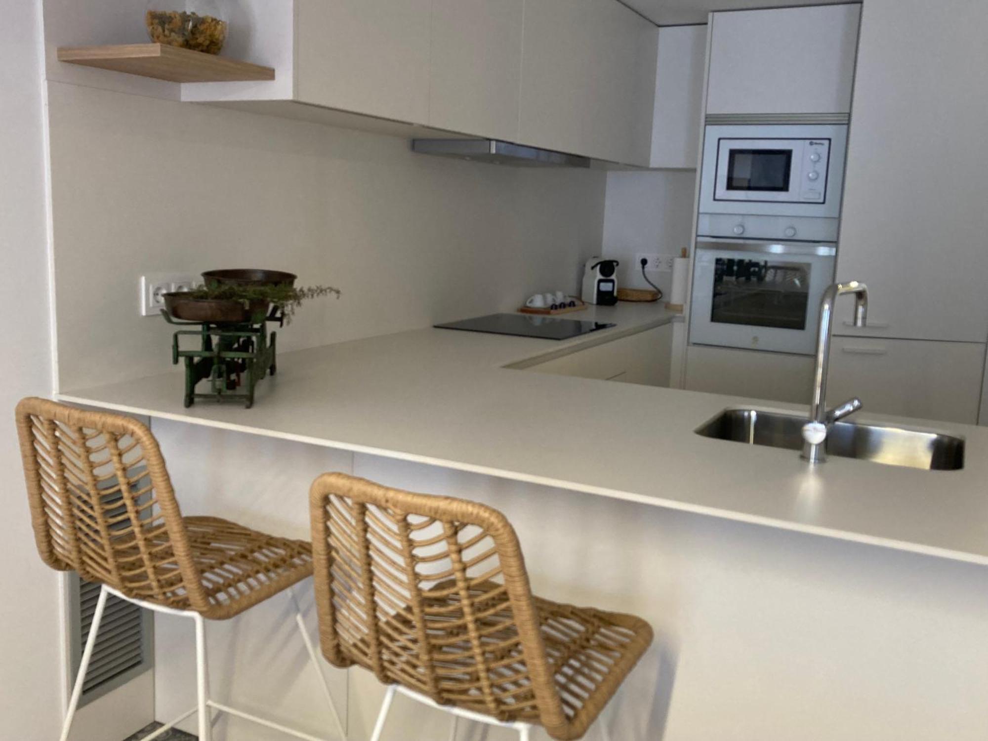 Apartamento Centrico, Climatizado Y Totalmente Equipado De 3 Habitaciones Para 6-7 Personas 산타콜로마데파르네스 외부 사진